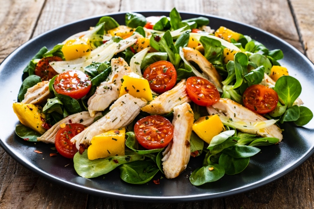 ensalada de pollo