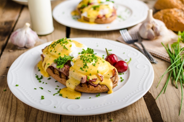huevos a la benedictina