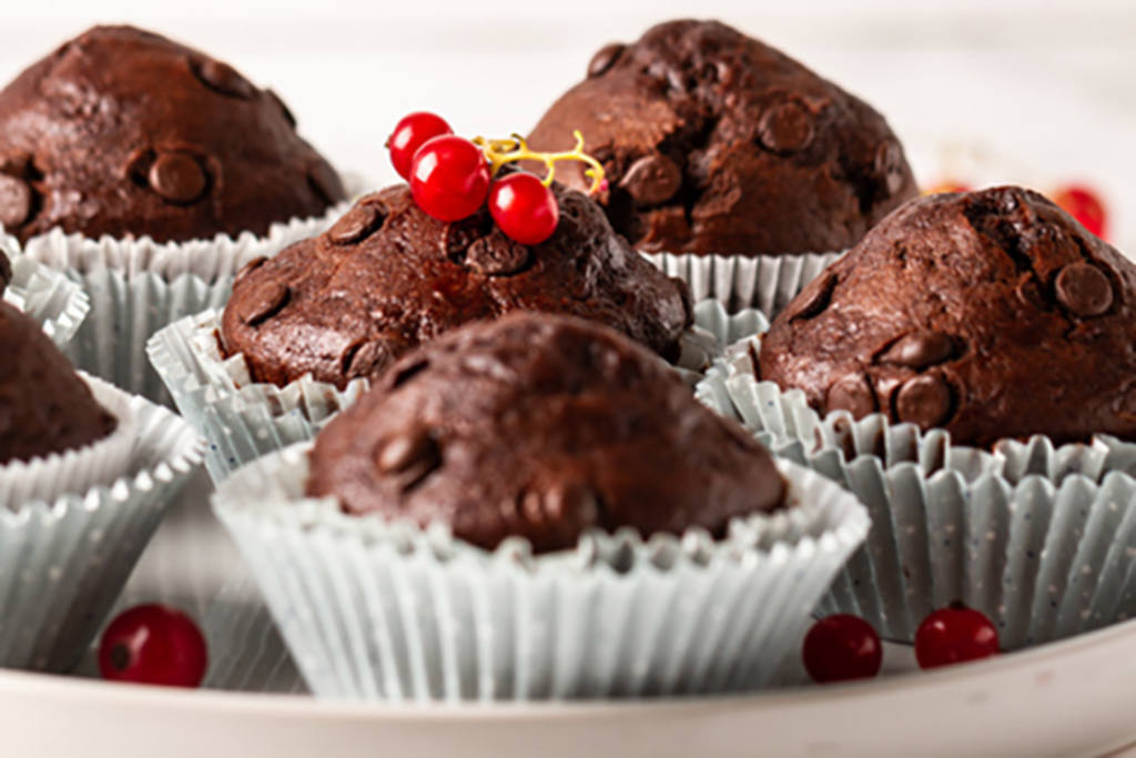 Mini magdalenas de chocolate con nueces