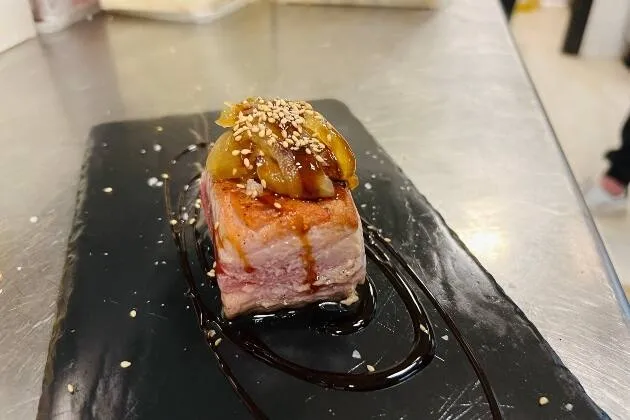 Pintxo de tonyina amb ceba
