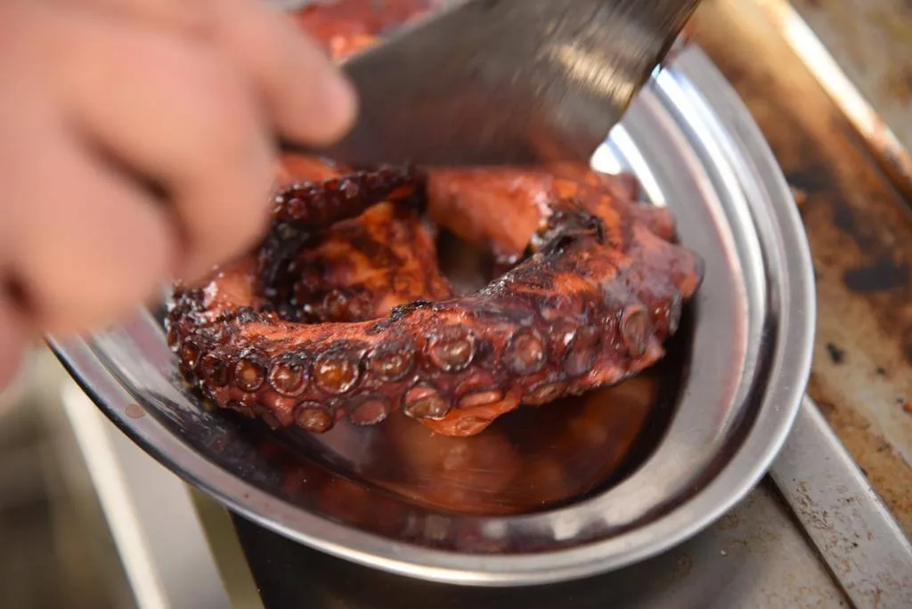 Pulpo con papada y patata macaria
