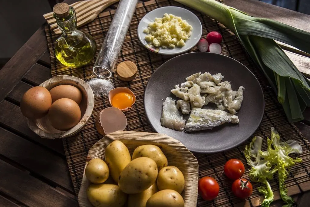 Ingredientes receta de coulant de patata, huevo y bacalao