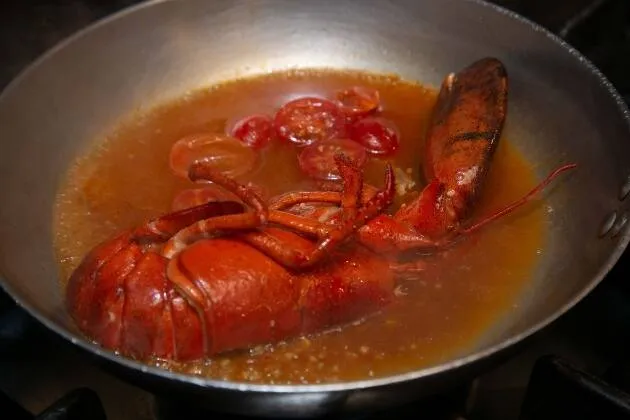 Espaguetis con bogavante de Algrano