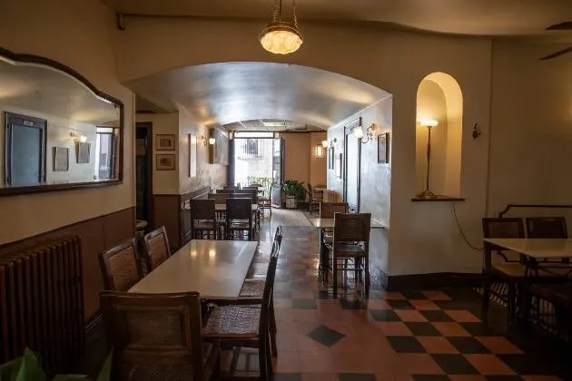 Le Bistrot