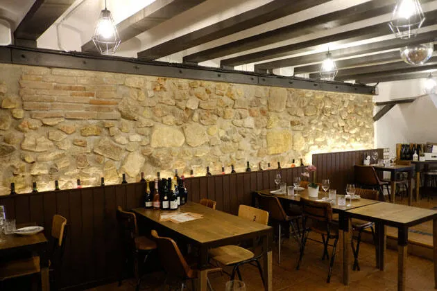 Lola Bistro