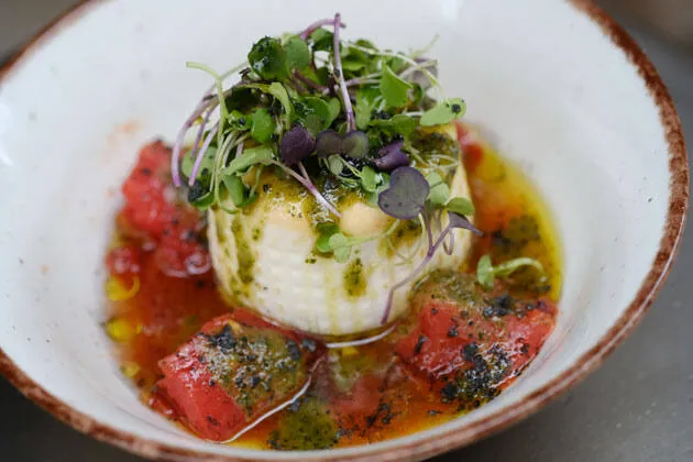 Lola Bistro