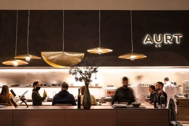 Aürt