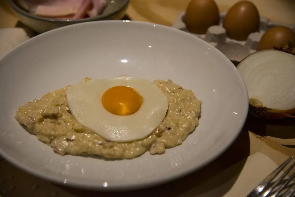 Somiatruites. Arroz a la carbonara