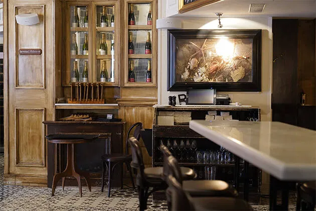 Hotel Cort: Raw & Grill The Brasserie