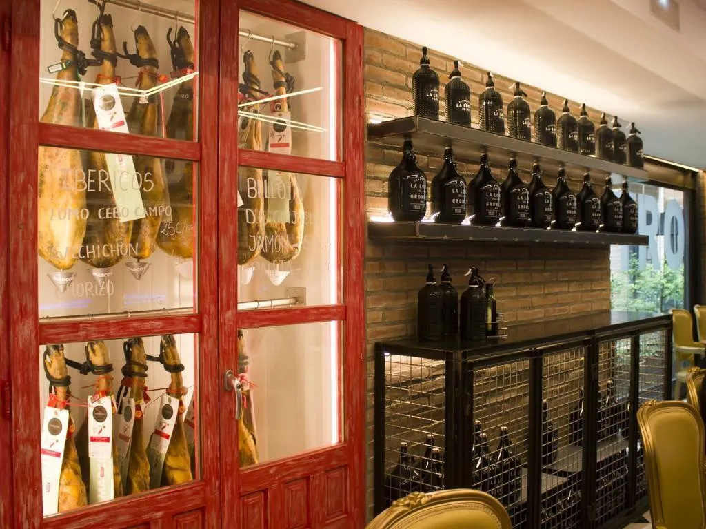 Vermuteria La Lonja del Vino (Barbastro)