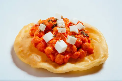 Pan indio con Tikka Masala