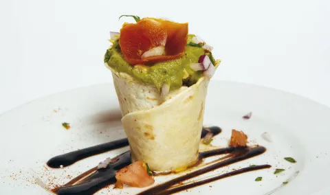 Fajita de pollo con guacamole