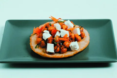 PAN INDIO CON CURRY DE QUESO