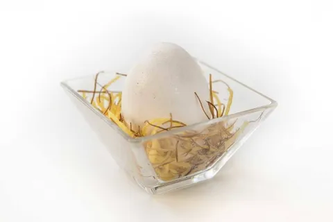 Ou trencat amb patates, foie i ceps