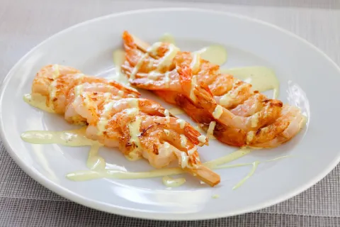 Menú de tapas + 2 Estrella Damm de 33 cl