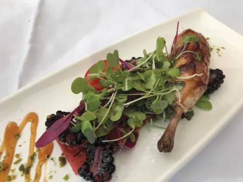 Menú gastronòmic + 1 Inedit  33 cl