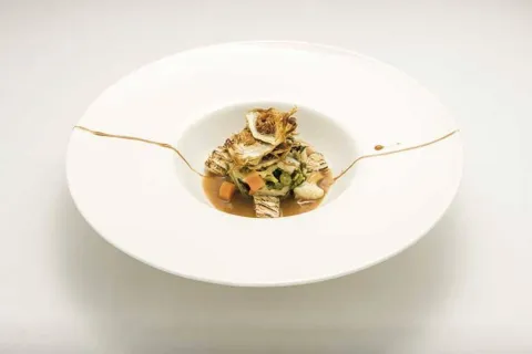 Verduras de la huerta y bacalao braseado