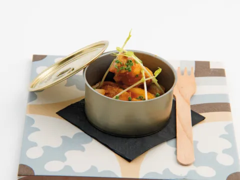 Aletes de pollastre a baixa temperatura amb salsa Kimchi