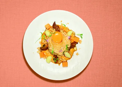 Menú gastronòmic + 1 cervesa Turia 33 cl