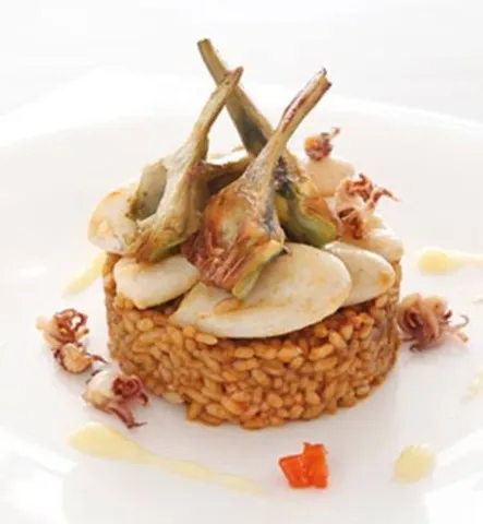 Menú + botella de Inedit