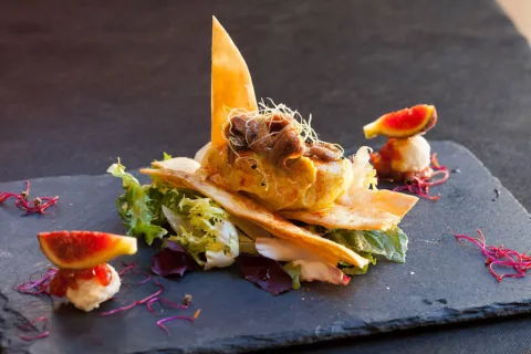 Menú de tapas + 2 Estrella Damm de 33 cl