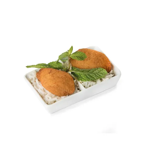 ‘CROQUETAS DE POLLO AL CURRY SOBRE ARROZ PERFUMADO’