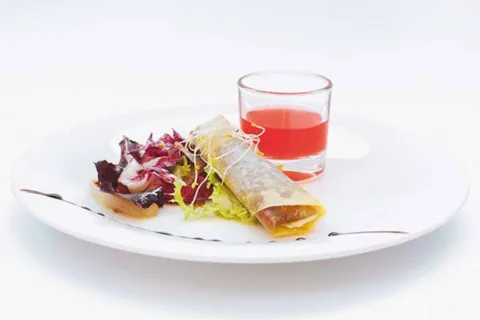 Rotllets de chun kun de buey y verduras