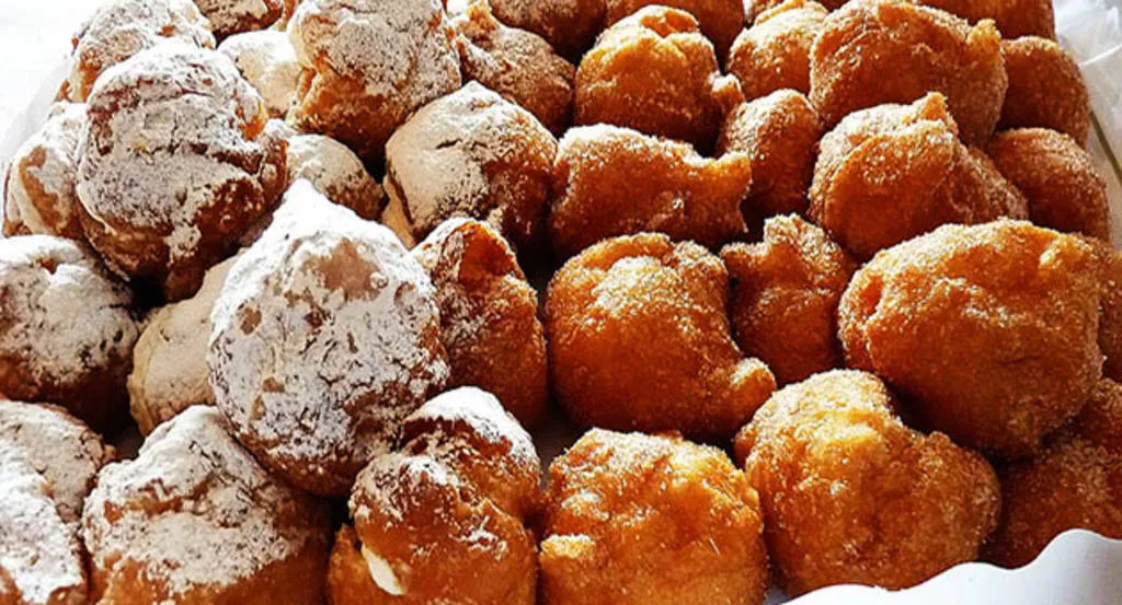 Bunyols madrilenys, salats de bacallà i dolços de vent