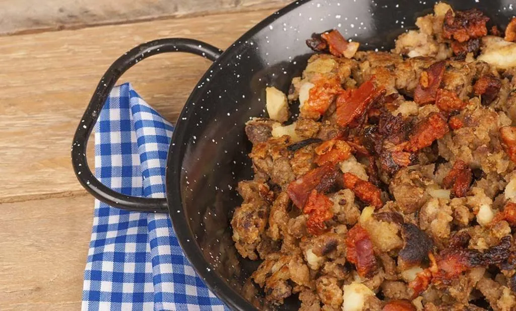 Migas, gastronomia popular d'origen aristocràtic