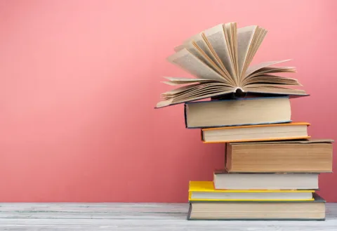 11 llibres gastronòmics que no poden faltar a la prestatgeria d'un foodie