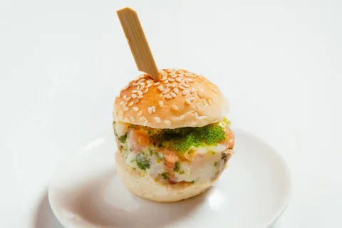 Hamburguesa japo-cubana