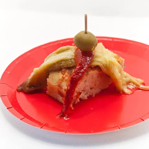 Piccolini d'escalivada farcit de nata d'anxoves