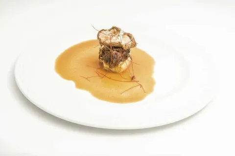 Lingote de carrillera con shiitake