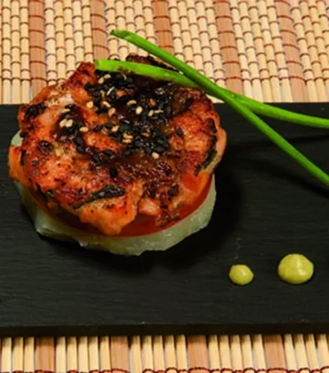 Timbalet d'hamburguesa de salmó
