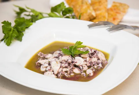 Calamarsons amb all i julivert