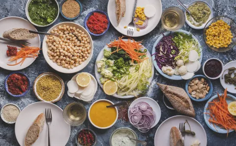 10 receptes veganes per començar-nos a aprimar