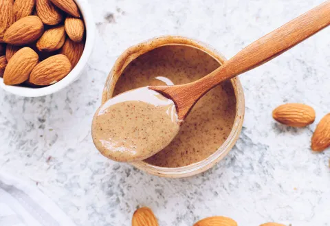 Mantegues veganes, una tendència saludable per a untar