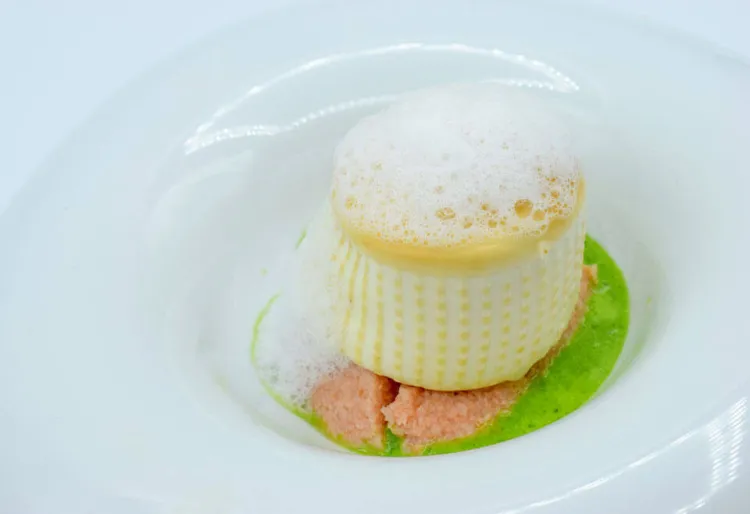 Pan, tomate y burrata 