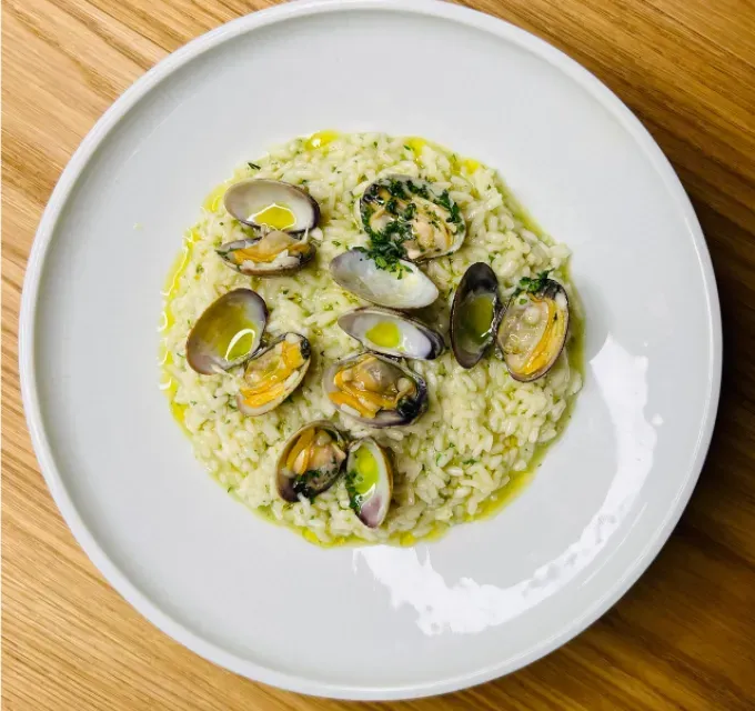 Arroz con almejas de Ikili 
